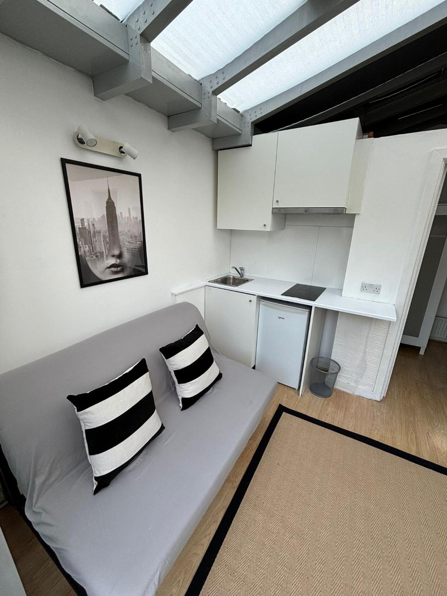 Top Floor Delightful Flat Apartament Londra